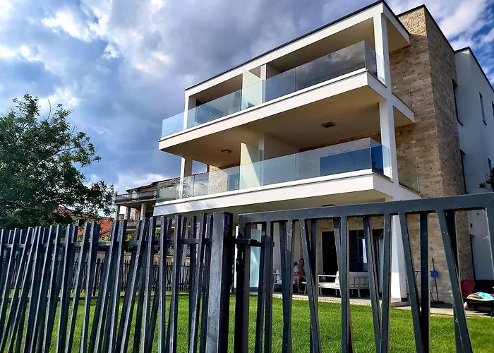 Apartman Sun Rays Turanj