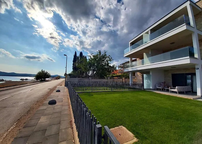 Sun Rays Апартаменты