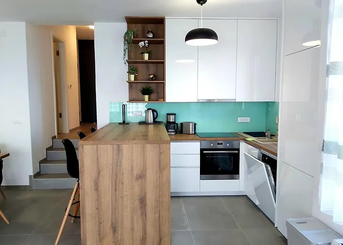 Sun Rays Турань