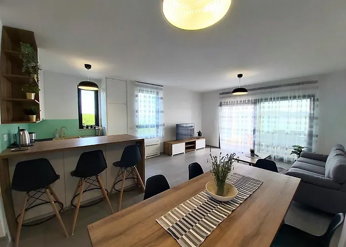 Апартаменты Sun Rays Турань